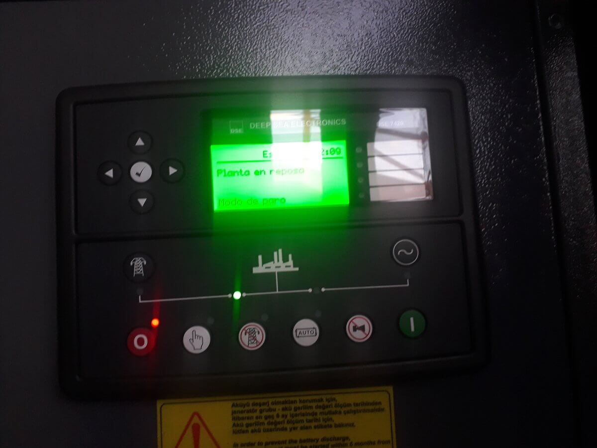 Controlador de un grupo electrógeno en operación
