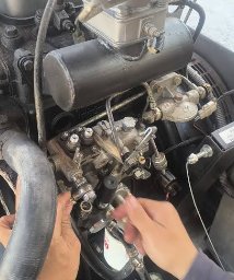 Motor diésel de un grupo electrógeno con su circuito de refrigeración